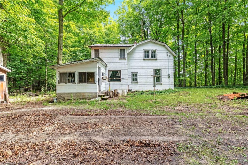 2529 Campbellville Road Property Photo 8