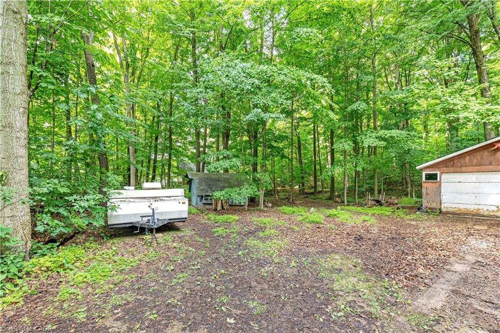 2529 Campbellville Road Property Photo 9