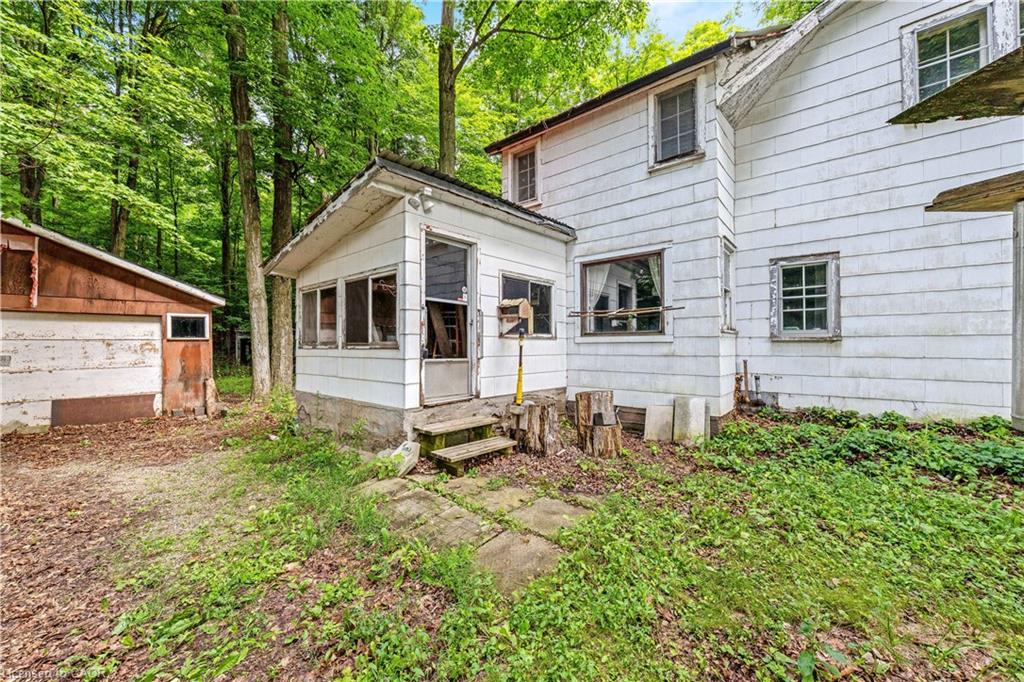 2529 Campbellville Road Property Photo 11