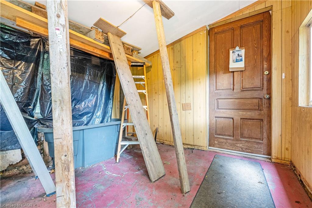 2529 Campbellville Road Property Photo 13
