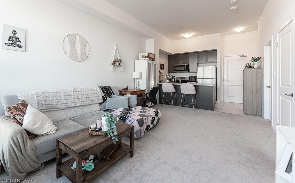 503-450 Dundas Street E Property Photo 7