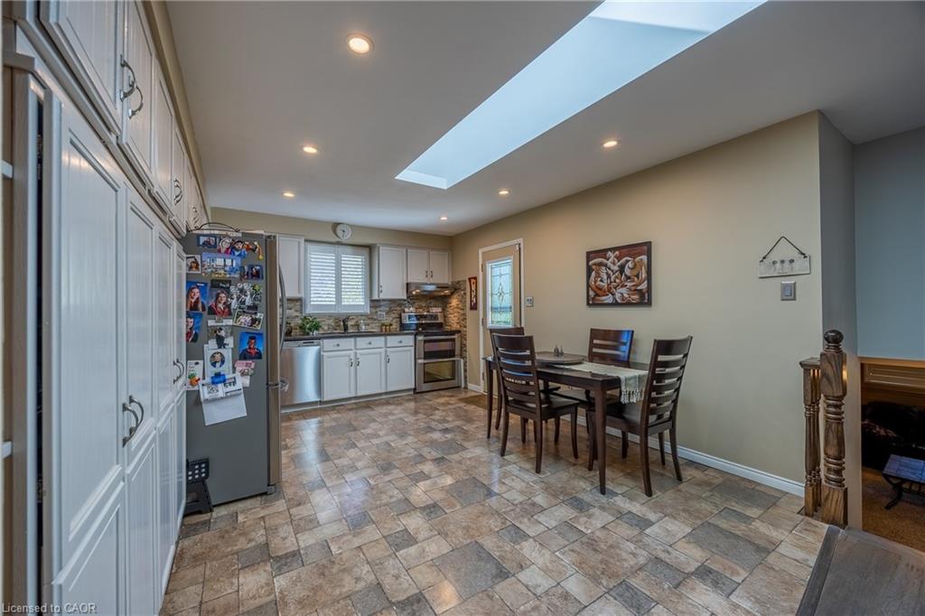 307 Orkney Street W Property Photo 13