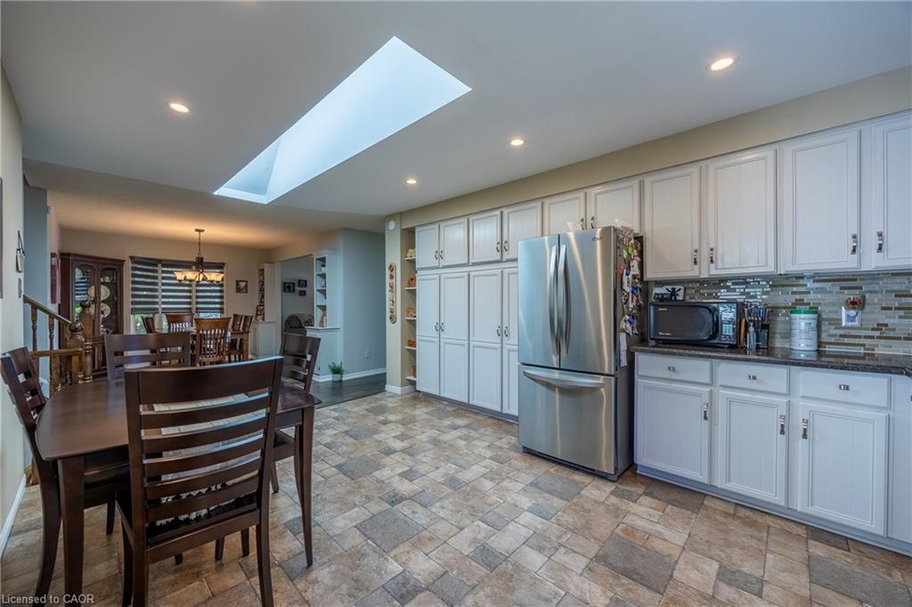 307 Orkney Street W Property Photo 14