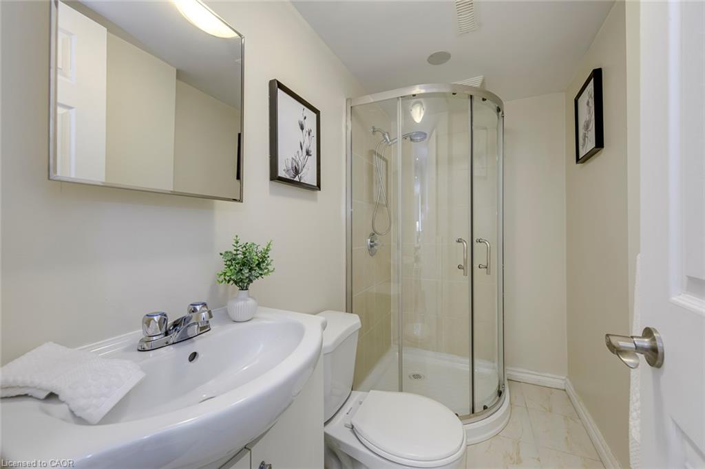 2549 Addingham Crescent Property Photo 26