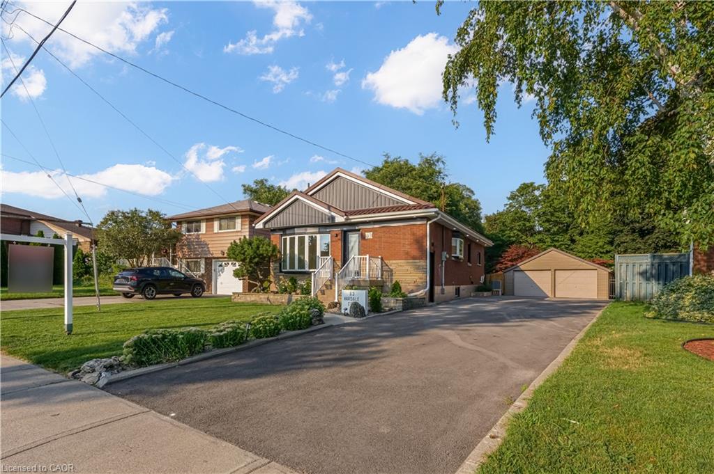 63 Hardale Crescent Property Photo 1