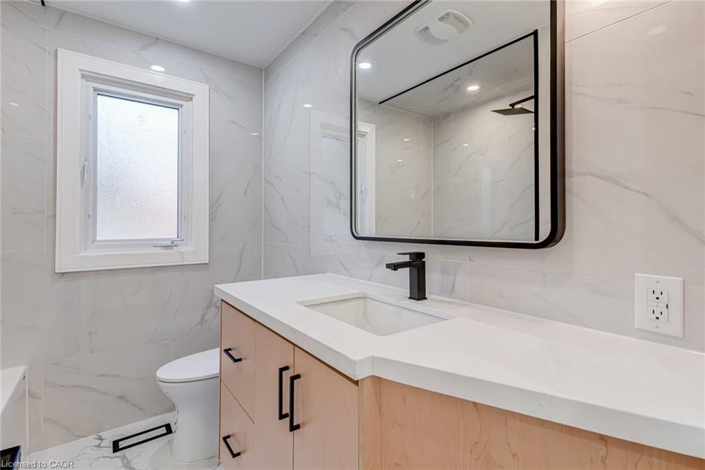 63 Hardale Crescent Property Photo 24