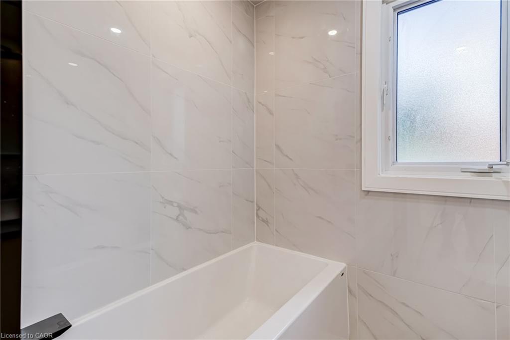 63 Hardale Crescent Property Photo 25