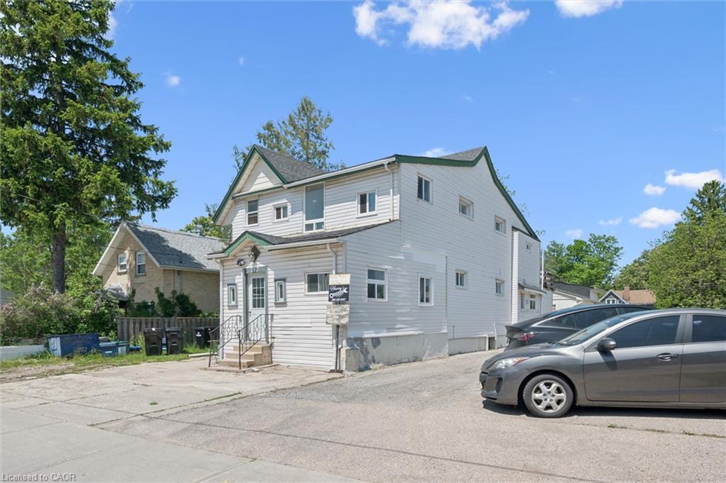 202 Breithaupt Street Property Photo 3