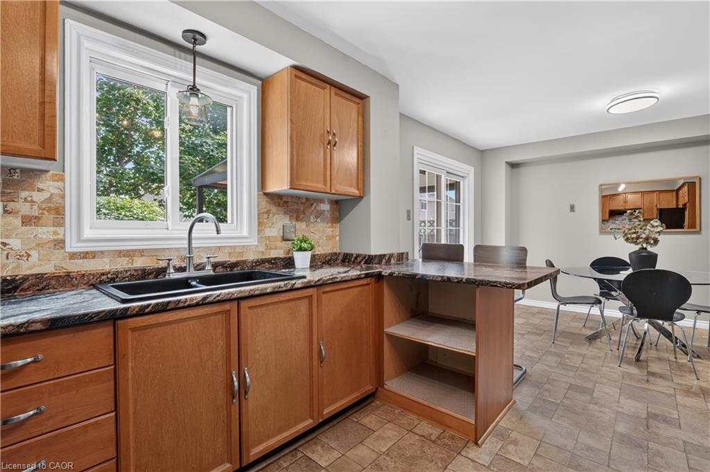 8 Horsham Street Property Photo 16
