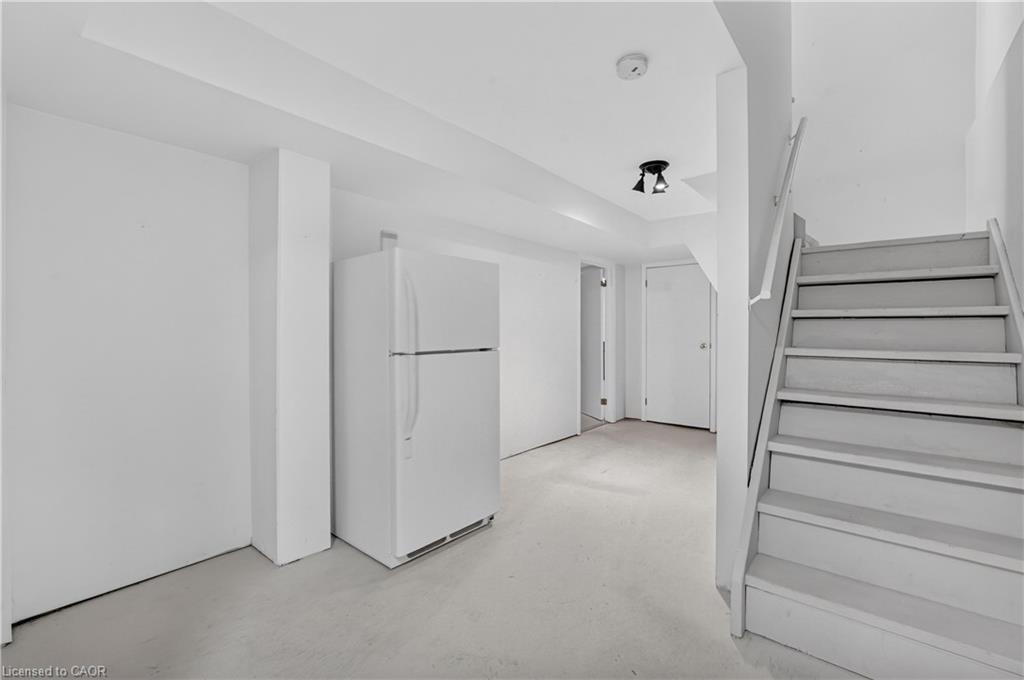 8 Horsham Street Property Photo 34