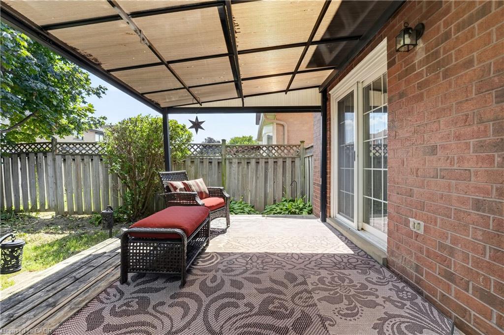 8 Horsham Street Property Photo 42