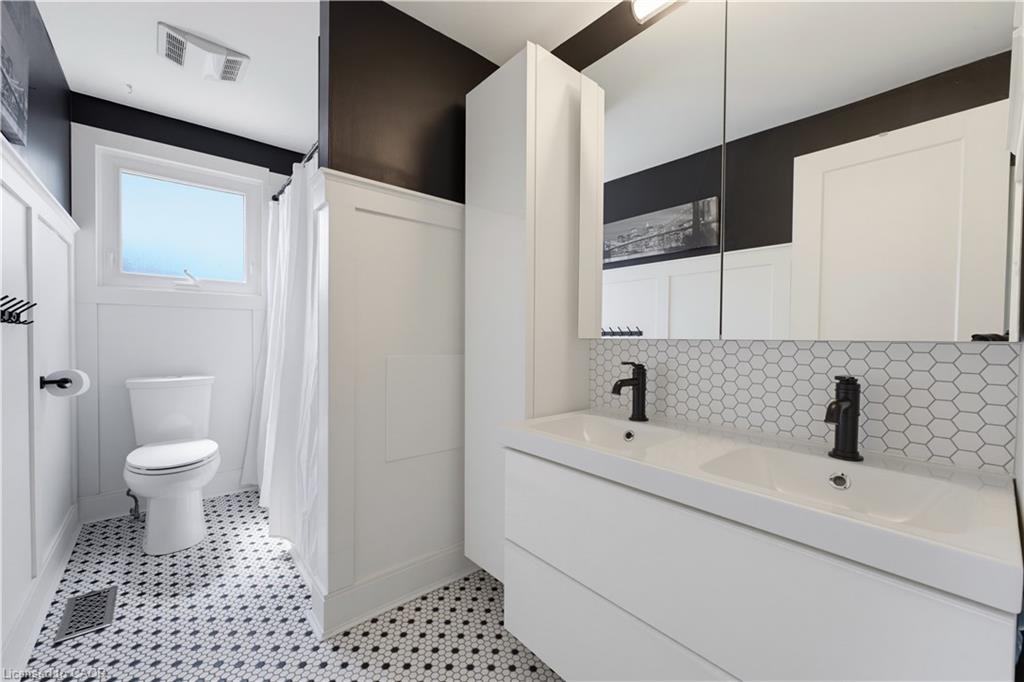 3 Alona Avenue Property Photo 21