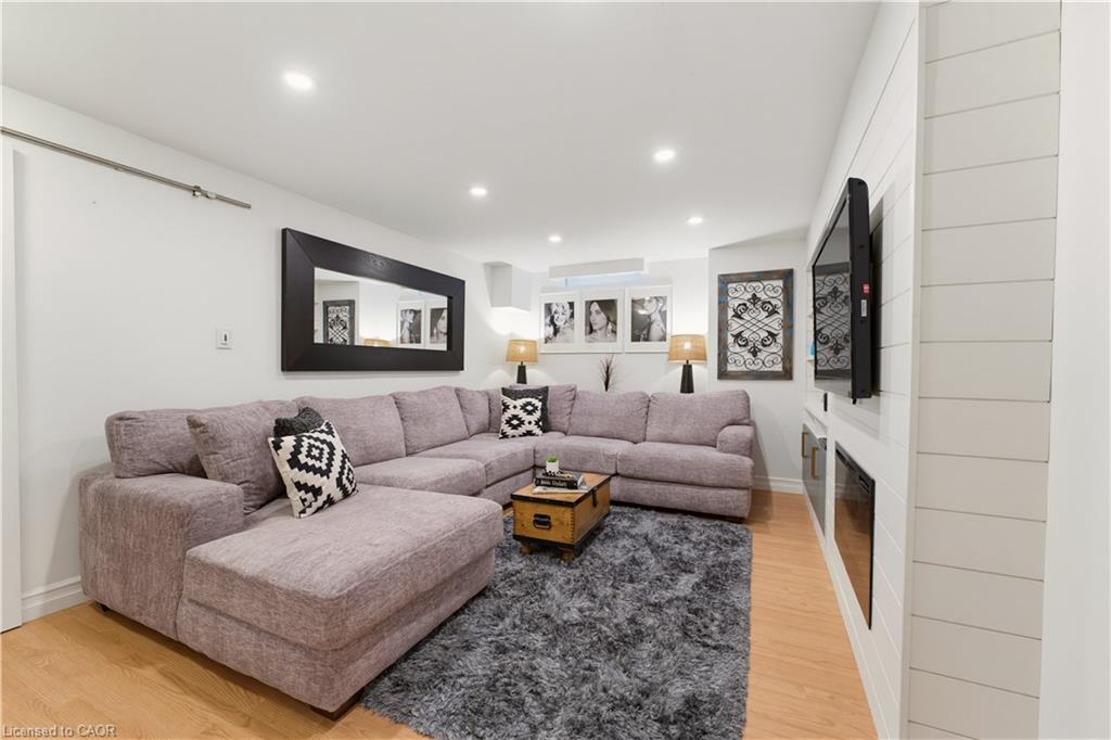 3 Alona Avenue Property Photo 22