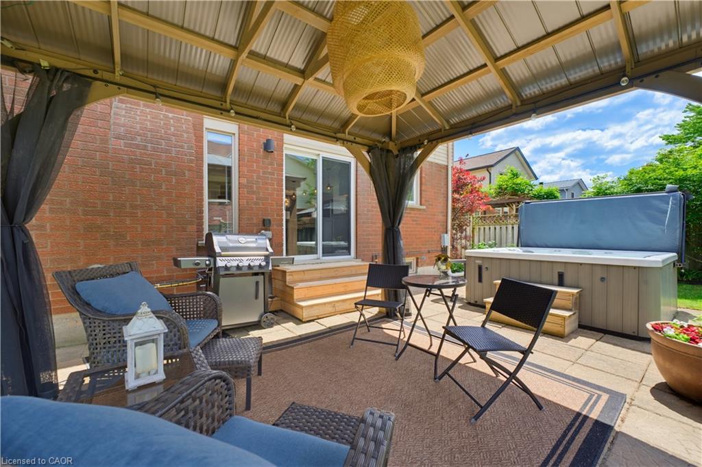 3 Alona Avenue Property Photo 27