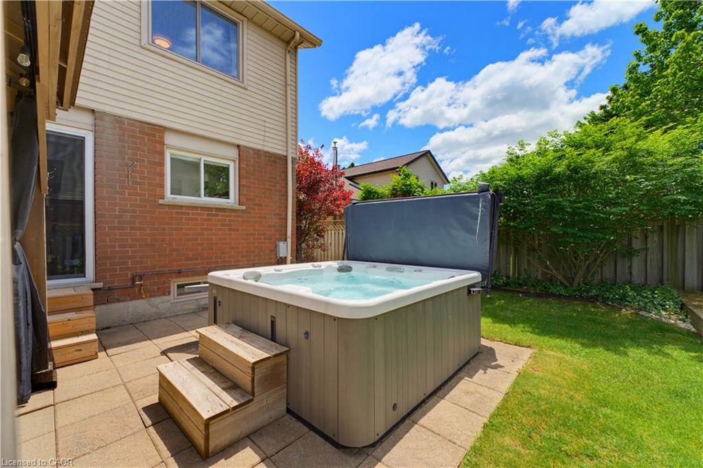 3 Alona Avenue Property Photo 28