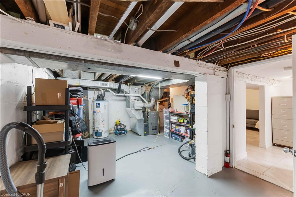 54 Weir Street S Property Photo 30