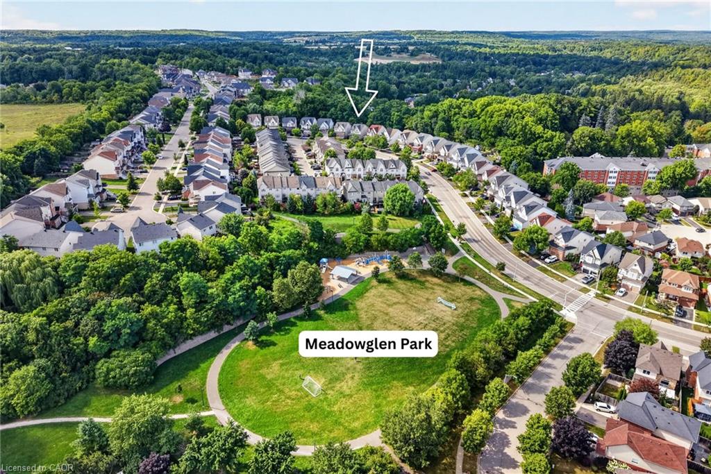 60 Meadowglen Boulevard Property Photo 6