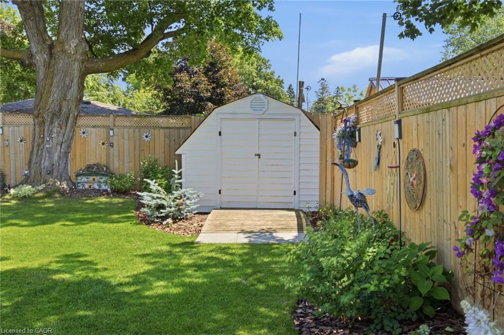 460 Wellington Avenue S Property Photo 44
