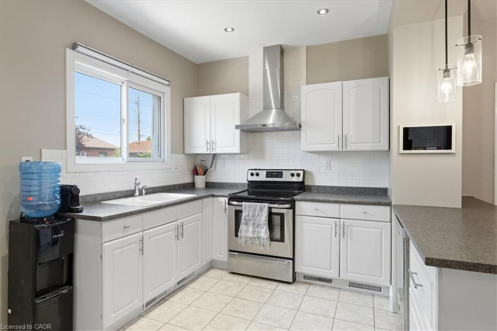 11 Primrose Avenue Property Photo 12