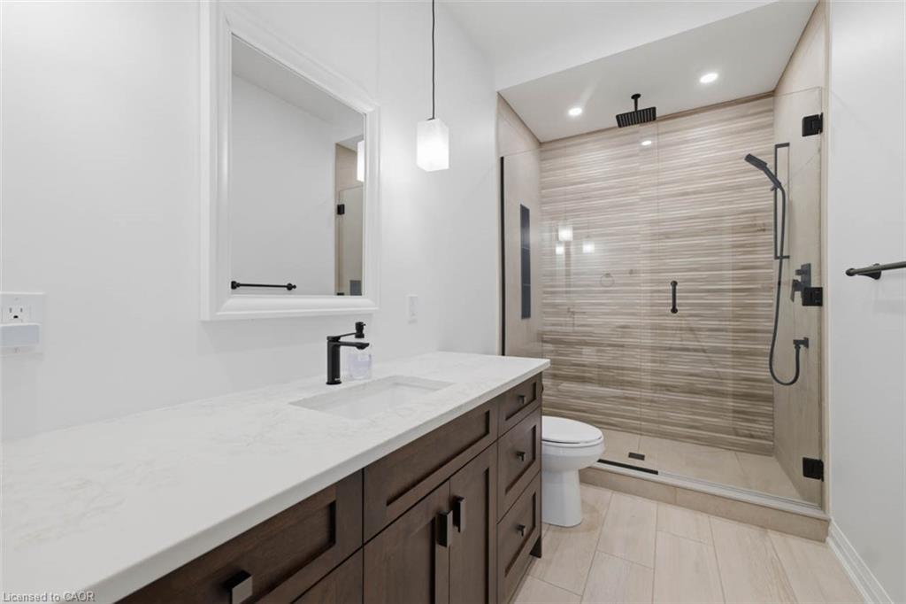 362 Wellington Street E Property Photo 14