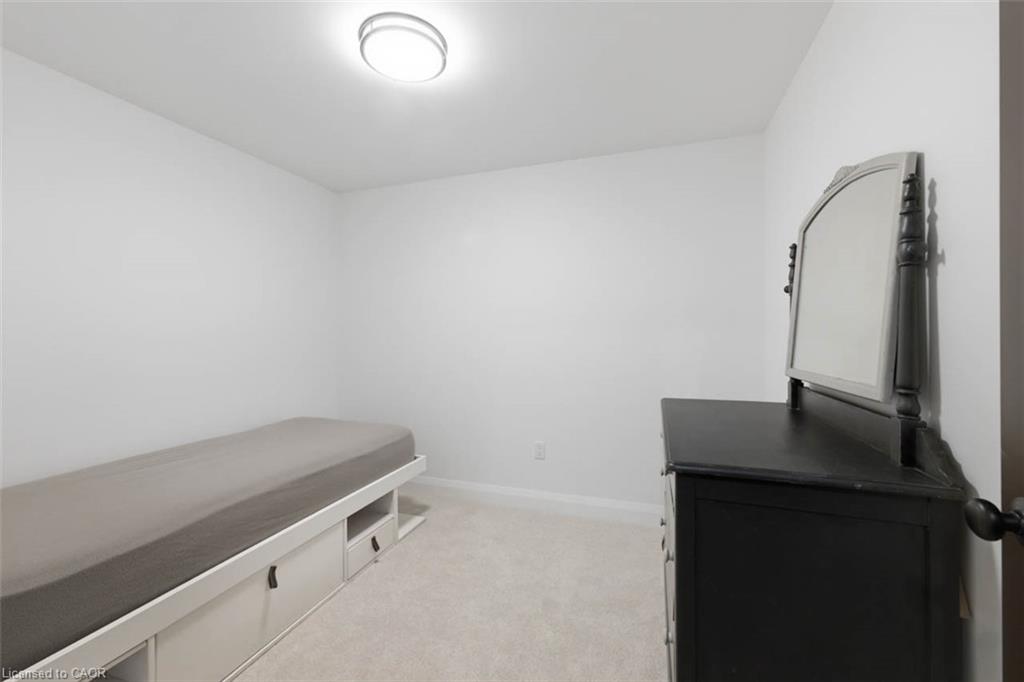 362 Wellington Street E Property Photo 28