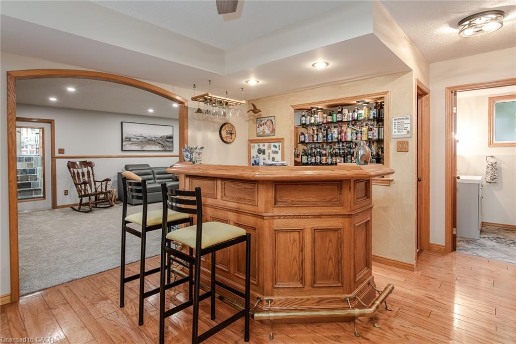 154 Ambleside Court Property Photo 30