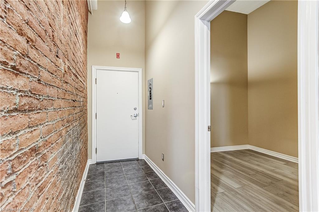 214-80 King William Street Property Photo 6