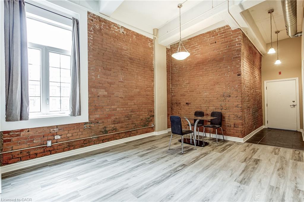 214-80 King William Street Property Photo 9