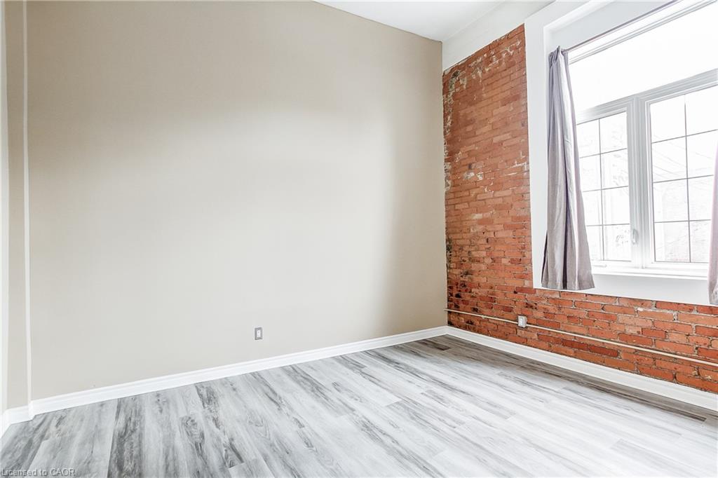 214-80 King William Street Property Photo 14