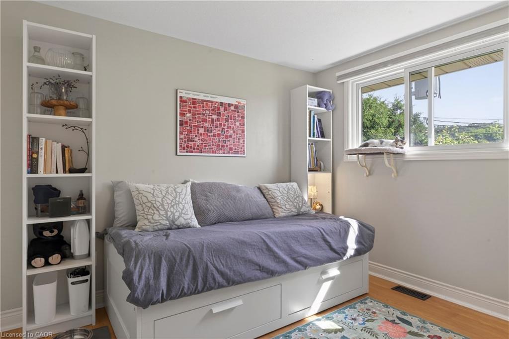 28 Ramsgate Drive Property Photo 17