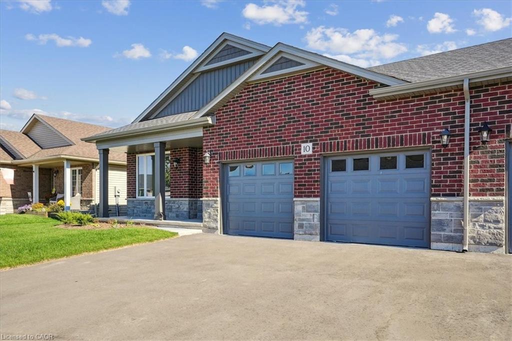10 Michelle's Way Property Photo 3