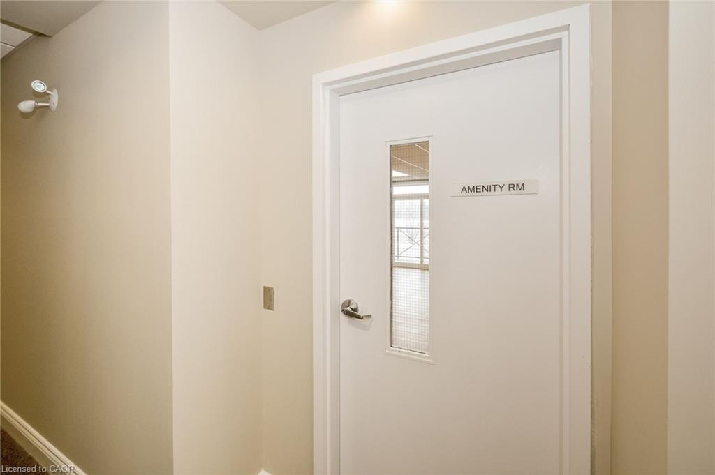 403-2 Colonial Drive Property Photo 26