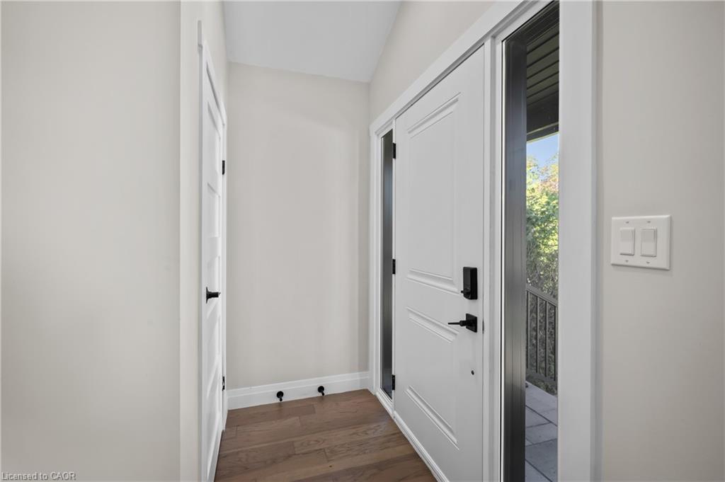 1041 Shepherd's Drive Property Photo 7