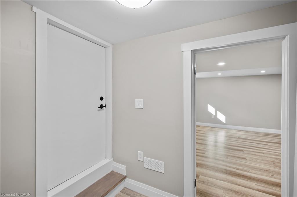 1041 Shepherd's Drive Property Photo 27