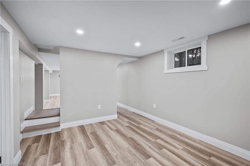 1041 Shepherd's Drive Property Photo 28