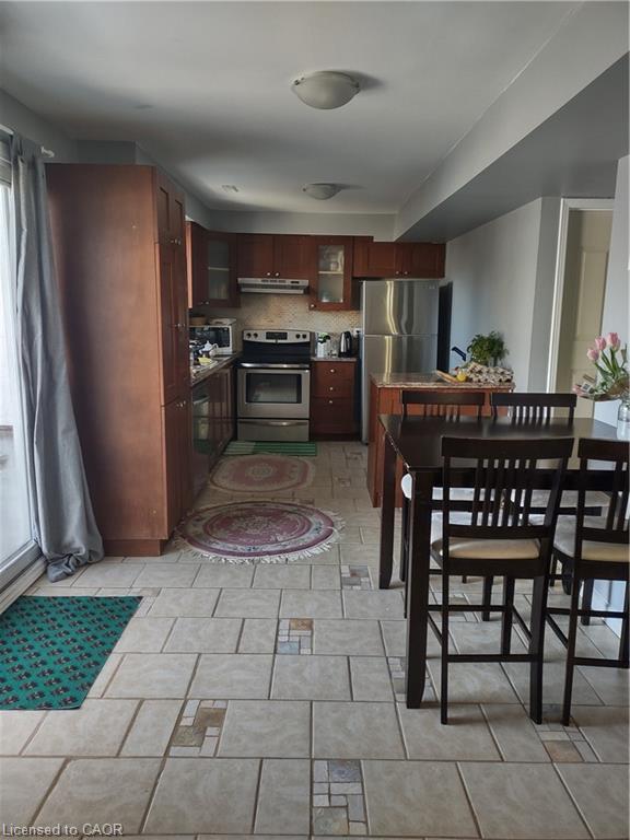 77 Canrobert Street Property Photo 5