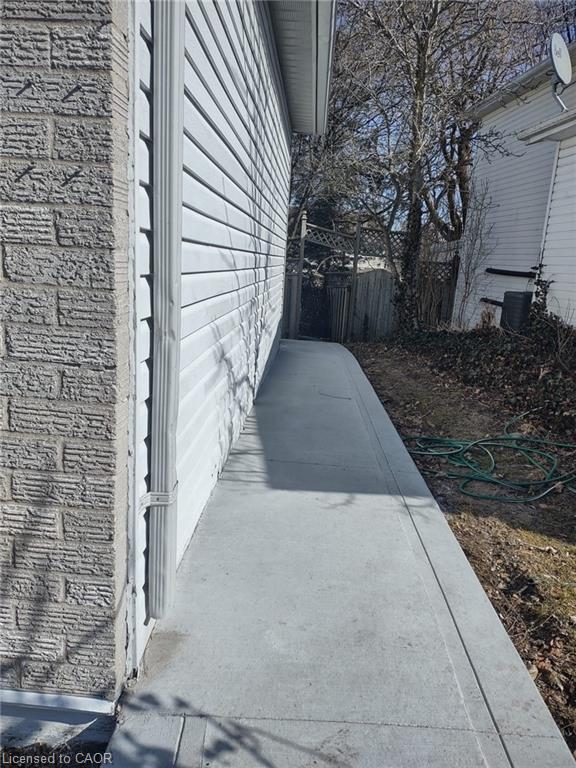 77 Canrobert Street Property Photo 17
