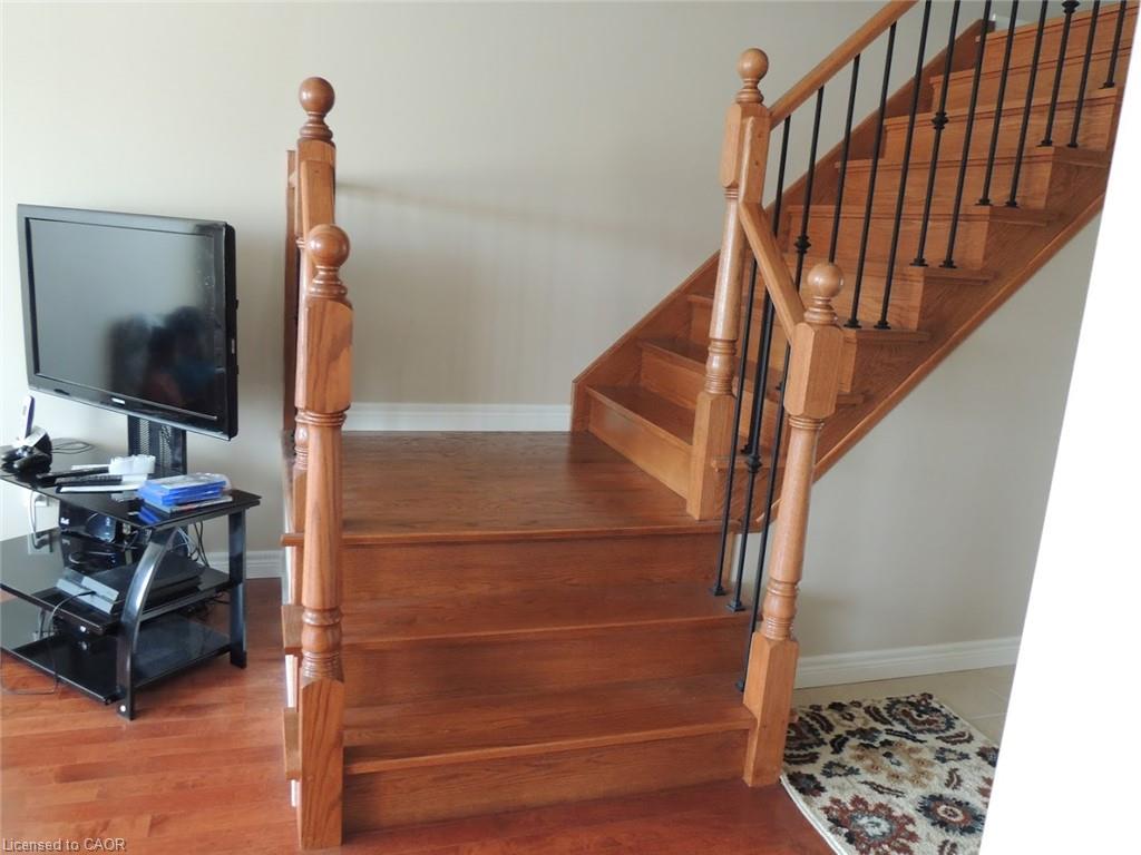 19 Amos Drive Property Photo 9