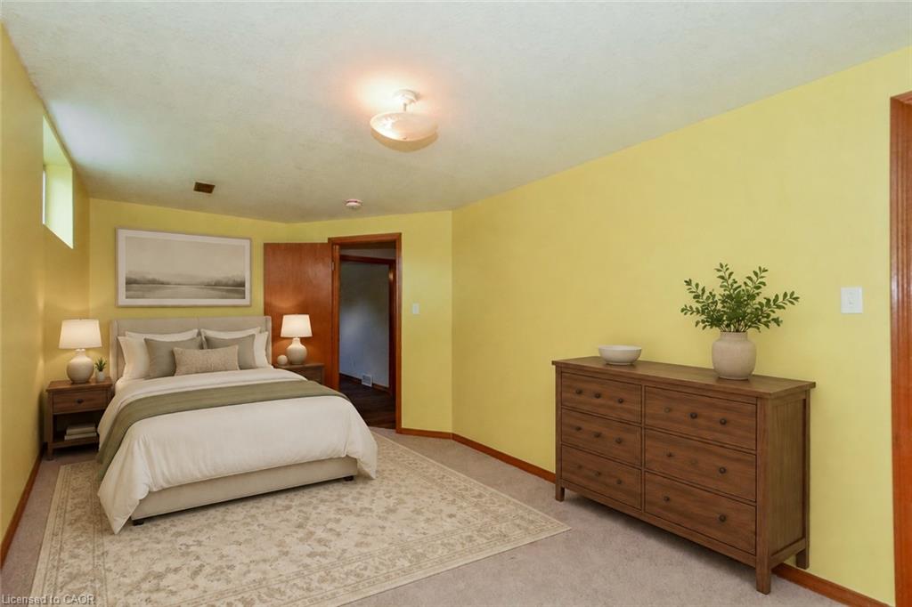 77 Wendy Crescent Property Photo 8