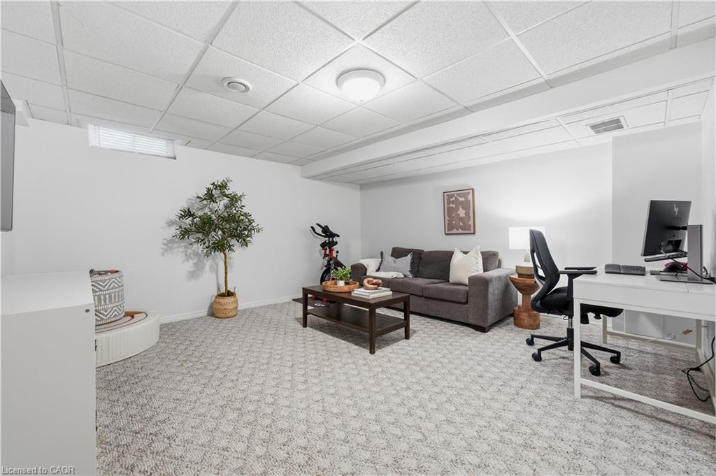 27 Bronte Court Property Photo 22
