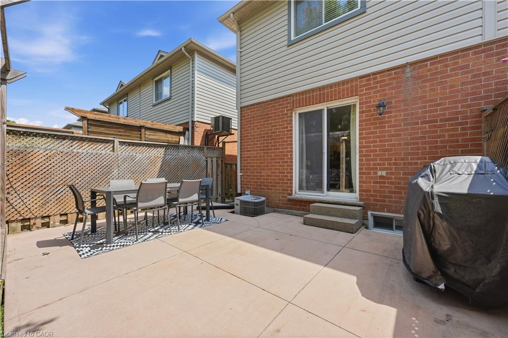 27 Bronte Court Property Photo 26