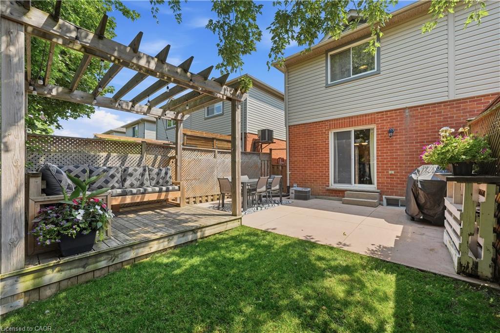 27 Bronte Court Property Photo 27