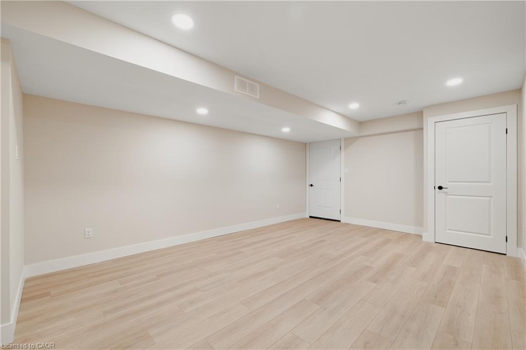 201-12 Washington Street Property Photo 23
