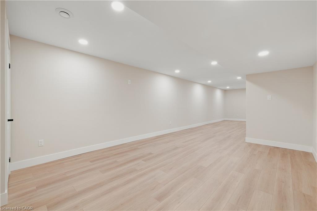 201-12 Washington Street Property Photo 25