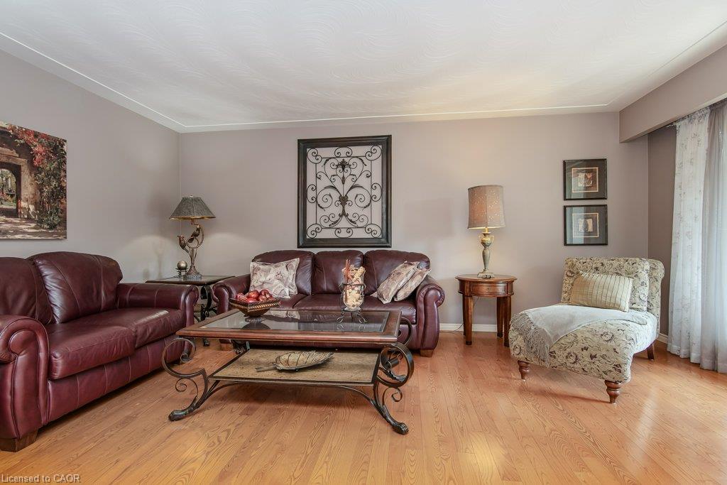 108 Queensway Drive Property Photo 8