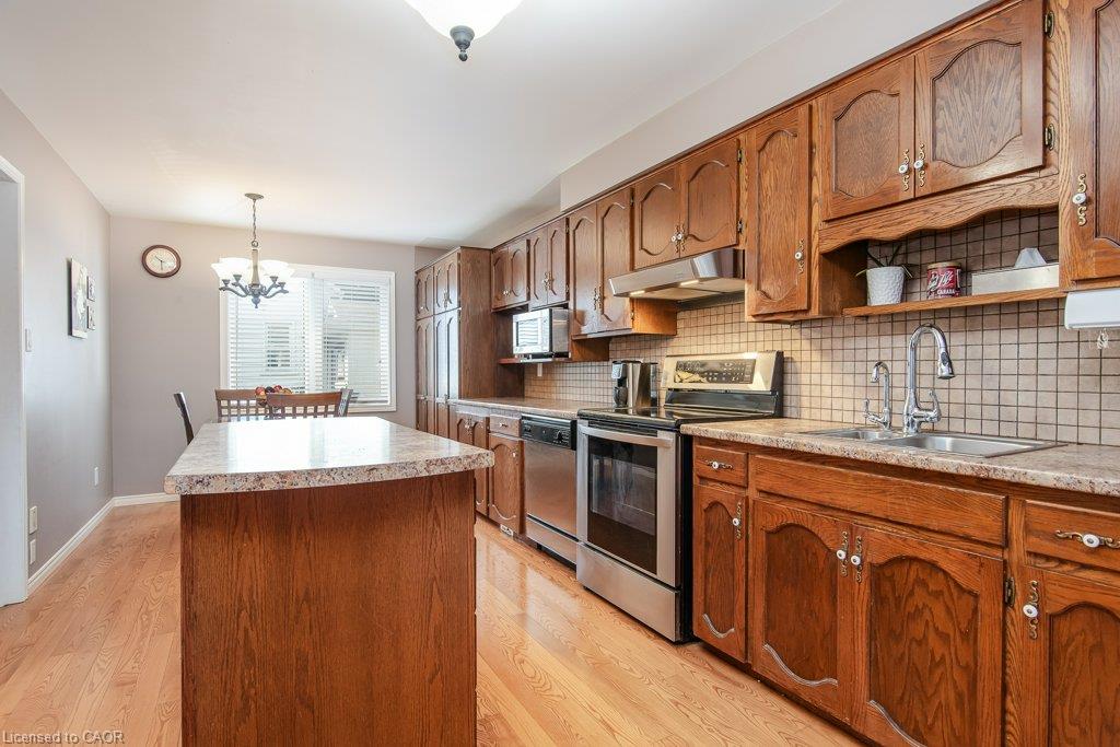 108 Queensway Drive Property Photo 14