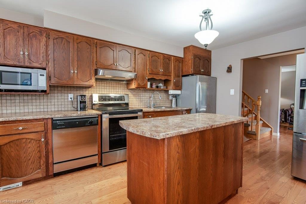 108 Queensway Drive Property Photo 16