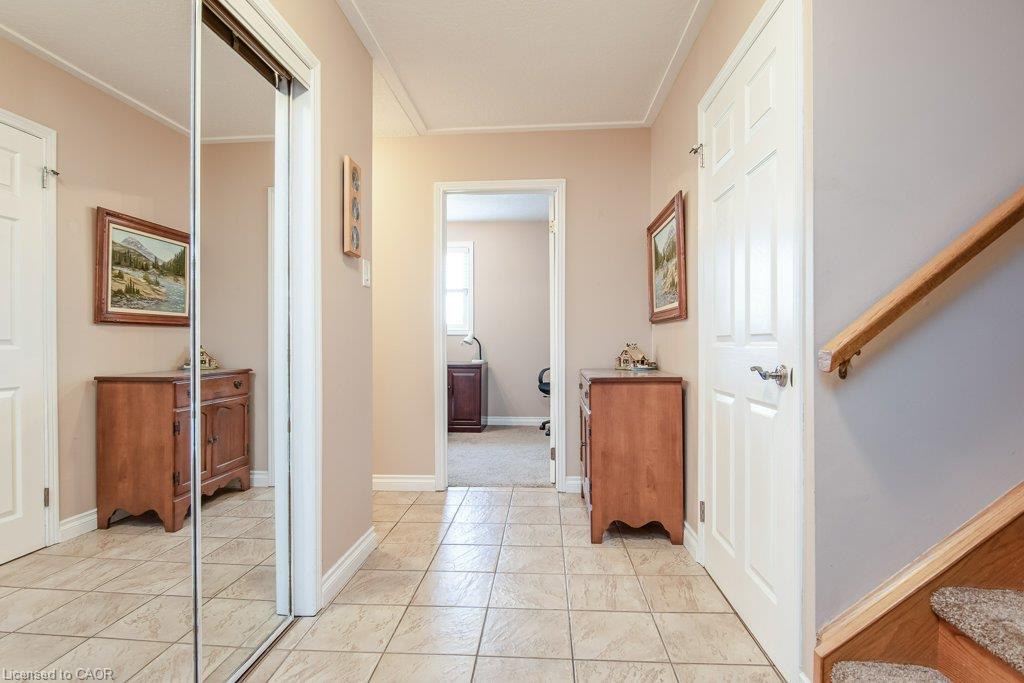 108 Queensway Drive Property Photo 29