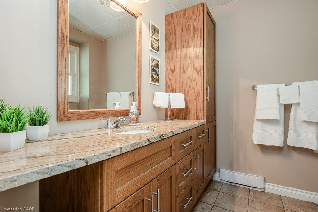 108 Queensway Drive Property Photo 32