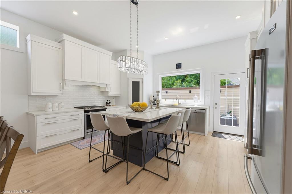 33 Elgin Street Property Photo 8